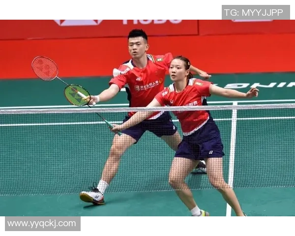 赛后分析:西安羽毛球队与杭州羽毛球队灵活性对比与战术探讨 赛后分析:西安羽毛球队与杭州羽毛球队灵活性对比与战术探讨